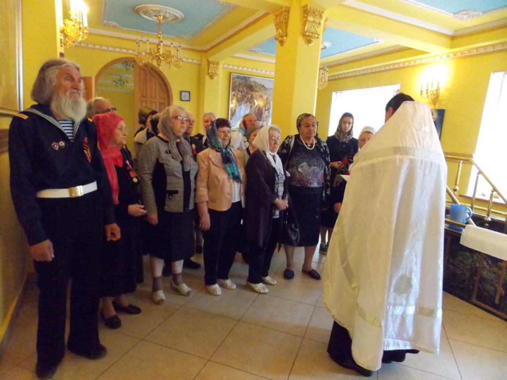 Морское собрание в нашем храме в день Черноморского флота